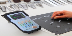 碳纖維復(fù)合板厚度檢測實測視頻