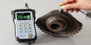 哪有參數會影響超聲波聲速變化？